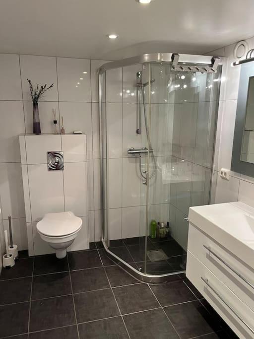 Hybel Med Bad Apartment Egersund Luaran gambar